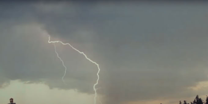 Orage sur Aumont-Aubrac