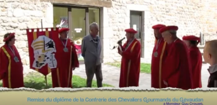Monsieur Guy Crouze (Remise diplôme de la Confrérie...)